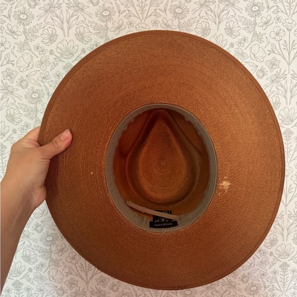 BRIXTON Stylish Brown Wide-Brim Hat - Picture 4 of 5